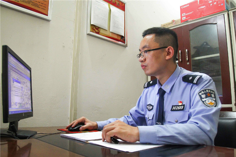 picture 警营里的科技“隐者”,智慧交通的追梦人
